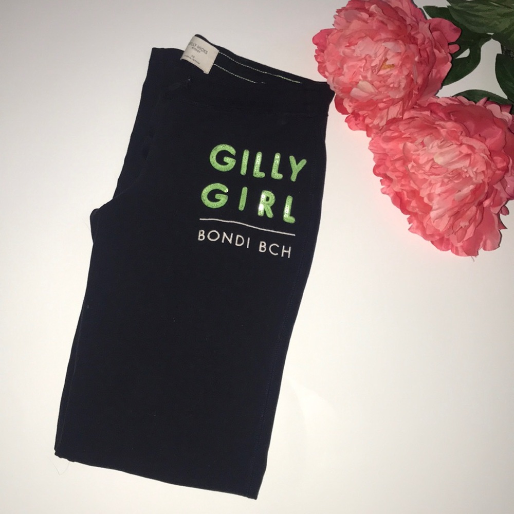 Gilly Hicks sweatpants